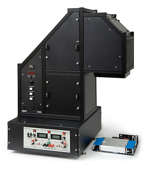 TriSOL™ CPV 太阳能模拟器