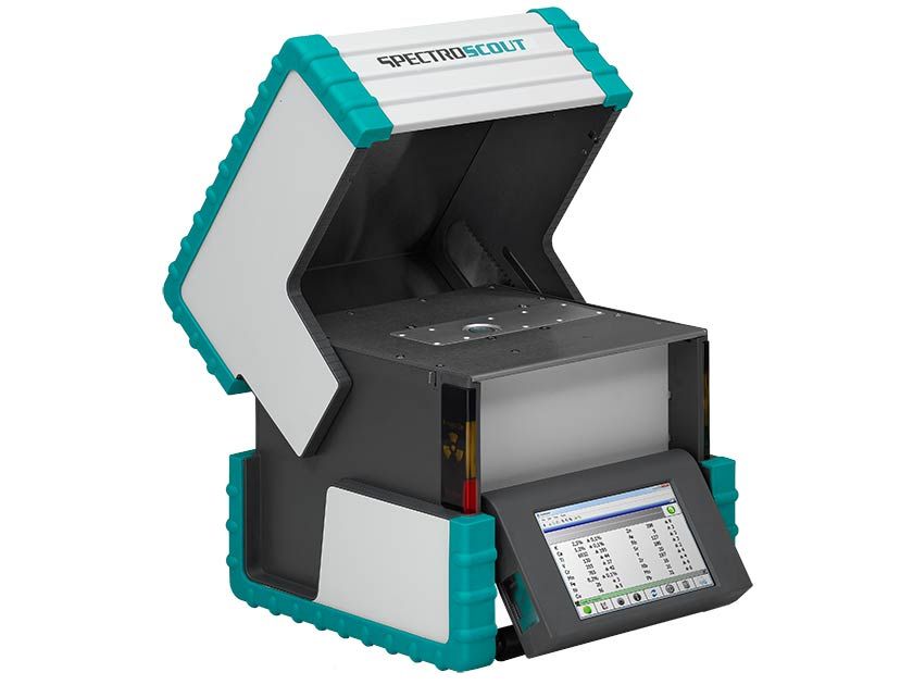 SPECTROSCOUT – 该便携式能量色散X射线荧光（ED-XRF）光谱仪将实验室级分析带到野外或生产车间