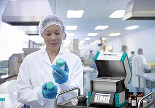 SPECTROSCOUT – 该便携式能量色散X射线荧光（ED-XRF）光谱仪将实验室级分析带到野外或生产车间