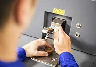 SPECTROLAB S – 引领高端金属分析技术