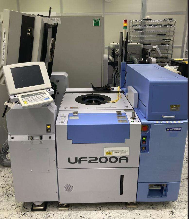 ACCRETECH UF200A探针台