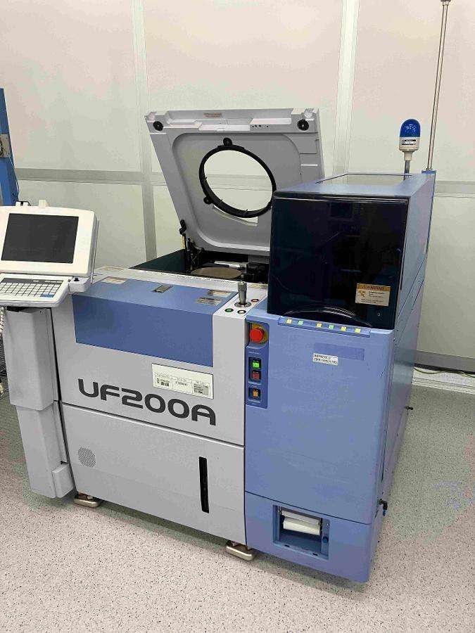 ACCRETECH UF200A探针台