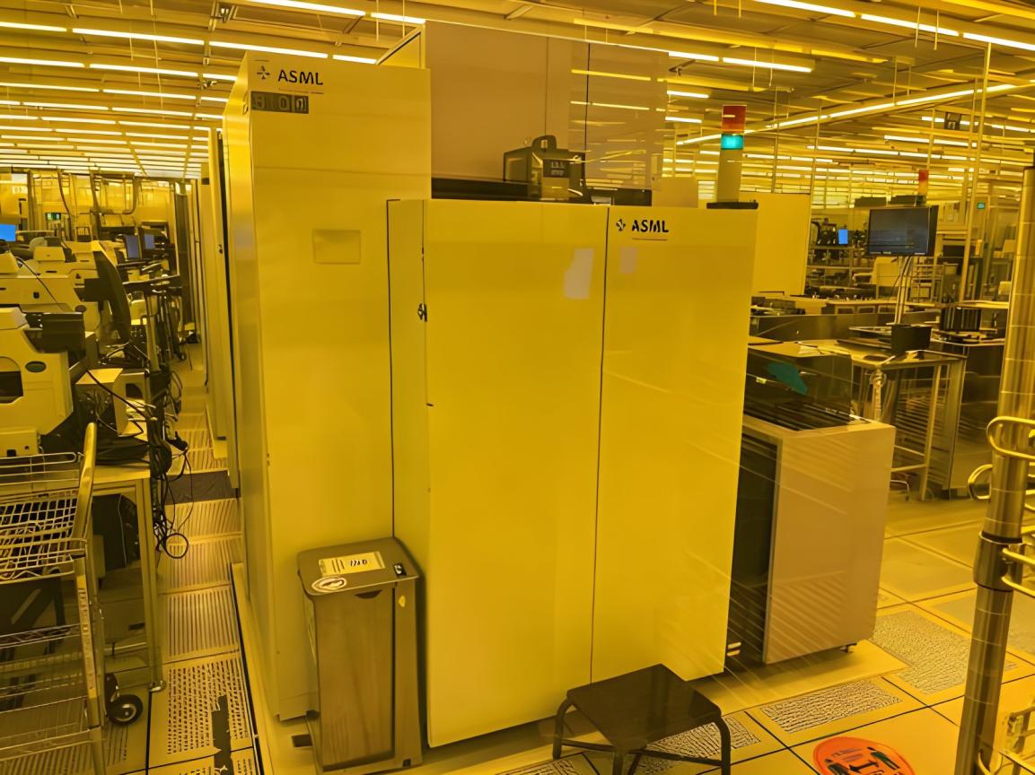 ASML PAS 5500-100D光刻机